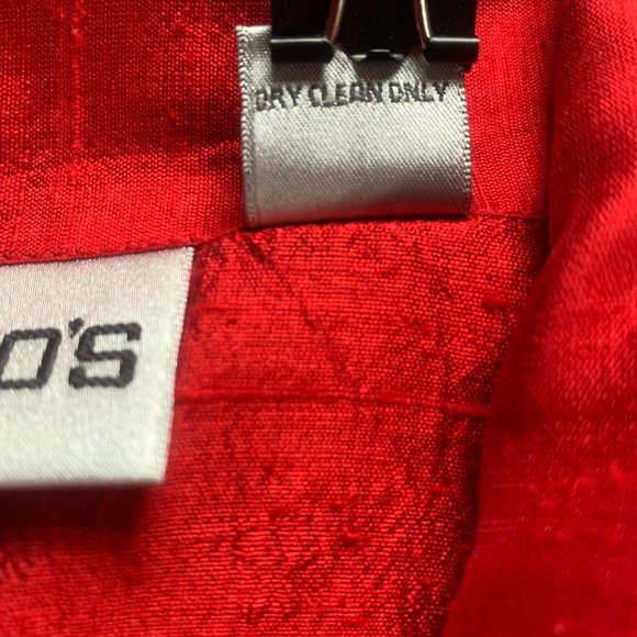 CHICO'S Scarlet Red 100% Silk Button Front LS Blouse M - Picture 6 of 6